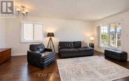 65 KERR CRESCENT | Ingersoll Ontario | Slide Image Five
