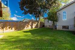 101 KLEINFELDT AVENUE | Lucan Biddulph Ontario | Slide Image Seventeen