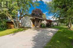 101 KLEINFELDT AVENUE | Lucan Biddulph Ontario | Slide Image Three