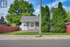 14 WASHINGTON STREET | Lambton Shores Ontario | Slide Image Three
