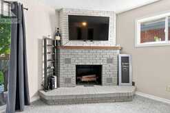 215 WALMER GROVE | London Ontario | Slide Image Nineteen