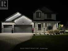 106 SPENCER AVENUE | Lucan Biddulph Ontario | Slide Image Three