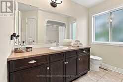 850 TEAKWOOD LANE | London Ontario | Slide Image Thirty