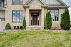 1895 SUMAC WAY | London Ontario | Slide Image Ten