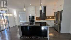 3319 REGIMENT ROAD | London Ontario | Slide Image Nine