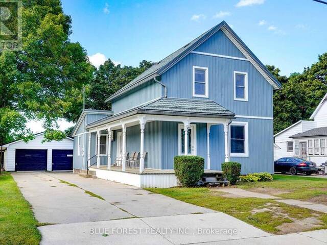 264 FURNIVAL ROAD West Elgin Ontario, N0L 2C0 - 4 Bedrooms Home For Sale