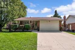 1426 HASTINGS DRIVE | London Ontario | Slide Image One