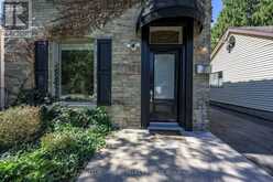 943 COLBORNE STREET | London Ontario | Slide Image Thirty-seven