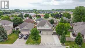 68 LAURA LANE | Strathroy-Caradoc Ontario | Slide Image Forty-five