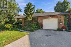 1132 IROQUOIS CRESCENT | Woodstock Ontario | Slide Image One