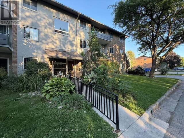 12 - 675 WONDERLAND ROAD S London Ontario, N6K 1M1 - 2 Bedrooms Condo For Sale