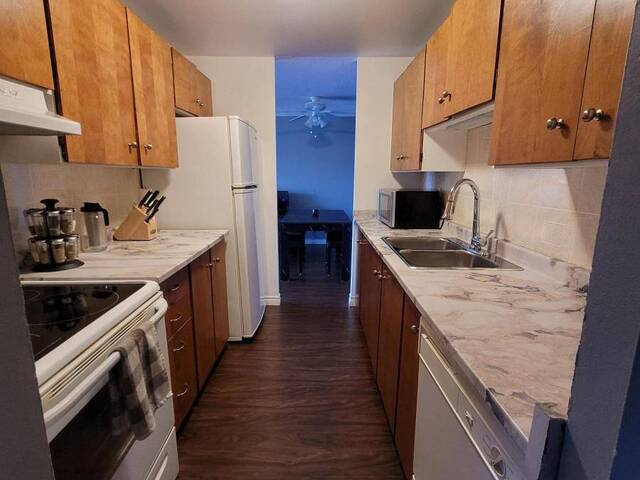 306 - 1588 ERNEST AVENUE London Ontario, N6E 2S7 - 2 Bedrooms Condo For Sale