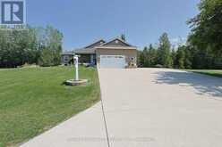 71837 SUNRIDGE CRESCENT | Bluewater Ontario | Slide Image Seven