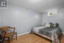 71 CAVENDISH CRESCENT | London Ontario | Slide Image Thirty-six