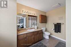 3 FIELDSTONE CRESCENT N | Komoka Ontario | Slide Image Nineteen