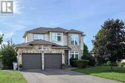 3 FIELDSTONE CRESCENT N | Komoka Ontario | Slide Image Two