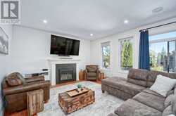16 PEREGRINE AVENUE | Komoka Ontario | Slide Image Ten