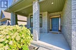 16 PEREGRINE AVENUE | Komoka Ontario | Slide Image Four