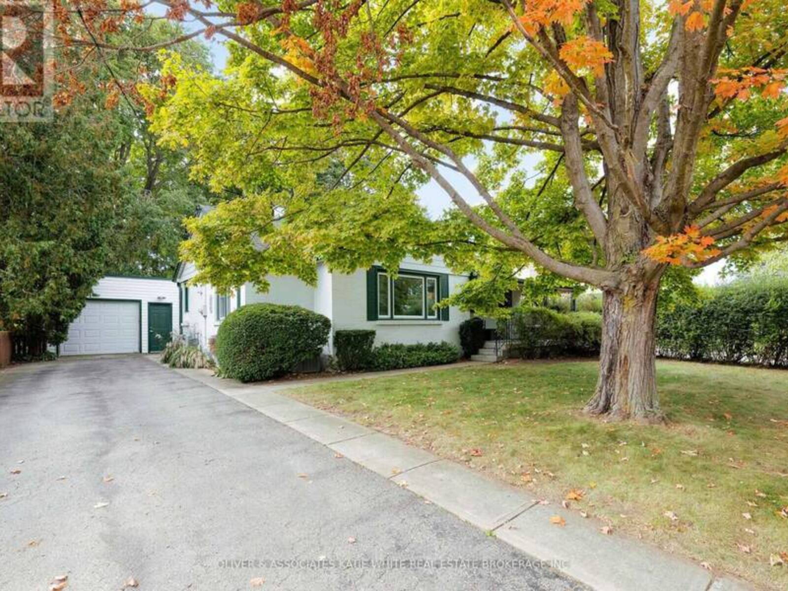 371 REYNOLDS ROAD, London, Ontario N6K 2P8