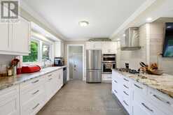 61 DALEVIEW CRESCENT | London Ontario | Slide Image Eight