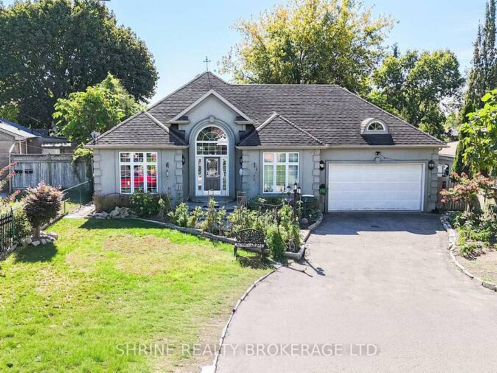 7 DENGATE CRESCENT, London, Ontario N5W 1V7
