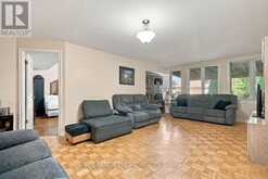 35 BUTTERNUT GROVE | London Ontario | Slide Image Thirty-nine