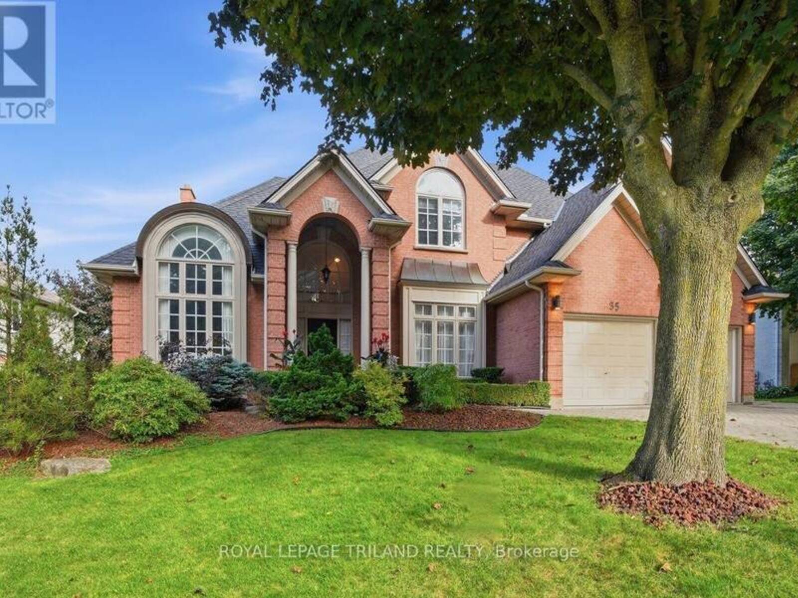 35 BUTTERNUT GROVE, London, Ontario N6K 4J4