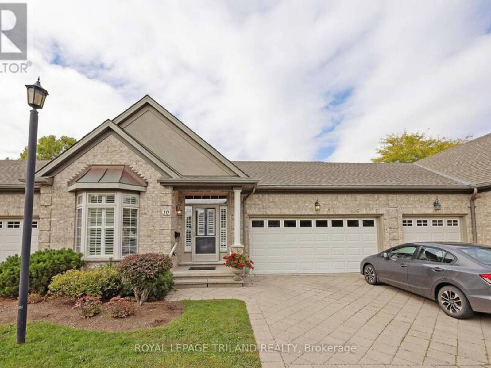 10 - 575 MCGARRELL PLACE, London, Ontario N6G 5L3