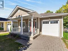 17 VILLAGE GATE Grand Bend Ontario, N0M 1T0