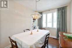 135 DOWNING CRESCENT | London Ontario | Slide Image Thirteen
