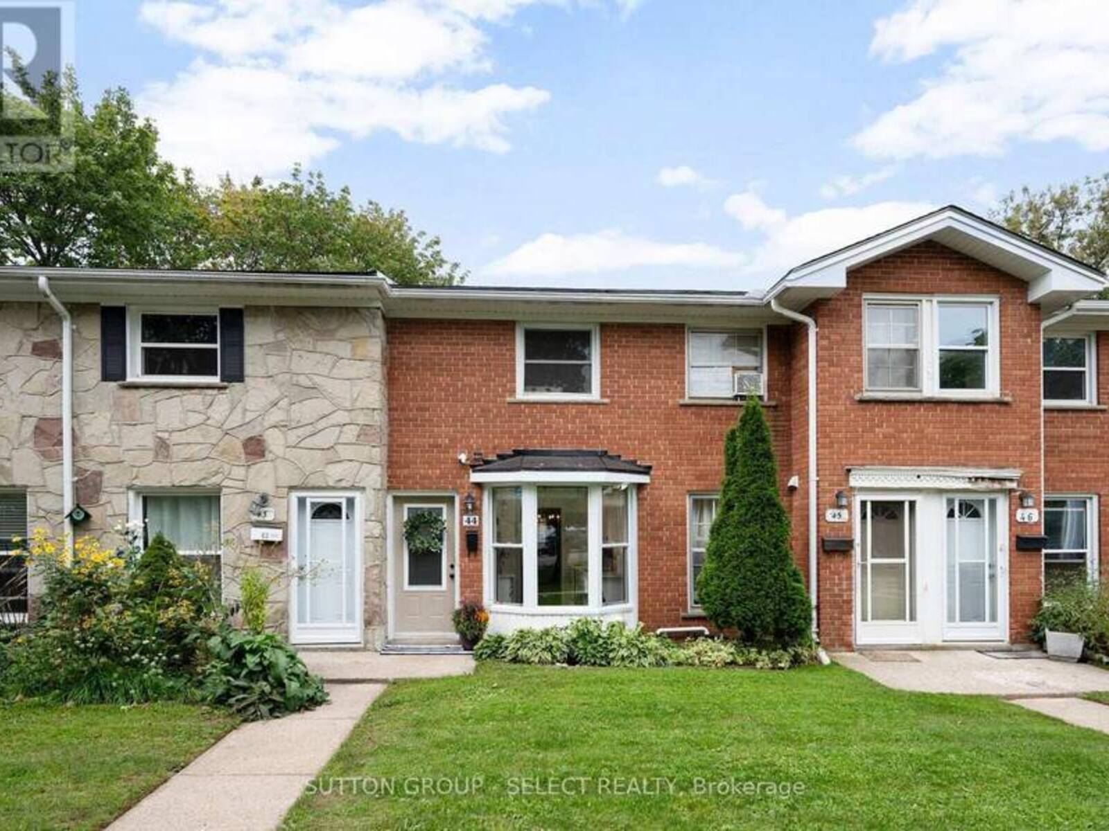 44 ARBOUR GLEN CRESCENT, London, Ontario N5Y 1Z9