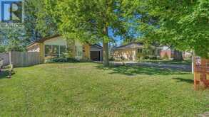 93 MANITOULIN DRIVE | London Ontario | Slide Image Three