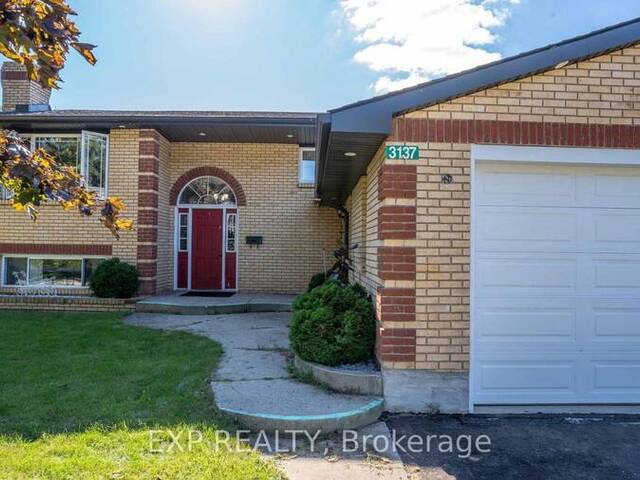 3137 RIVER STREET Brooke-Alvinston Ontario, N0N 1A0 - 5 Bedrooms Home For Sale
