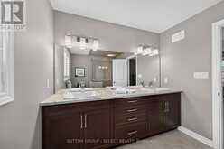 68 BLUE HERON DRIVE | Ilderton Ontario | Slide Image Sixteen