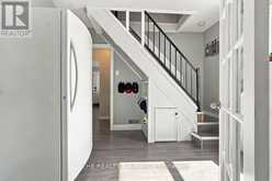 211 HIGHBURY AVENUE N | London Ontario | Slide Image Nineteen
