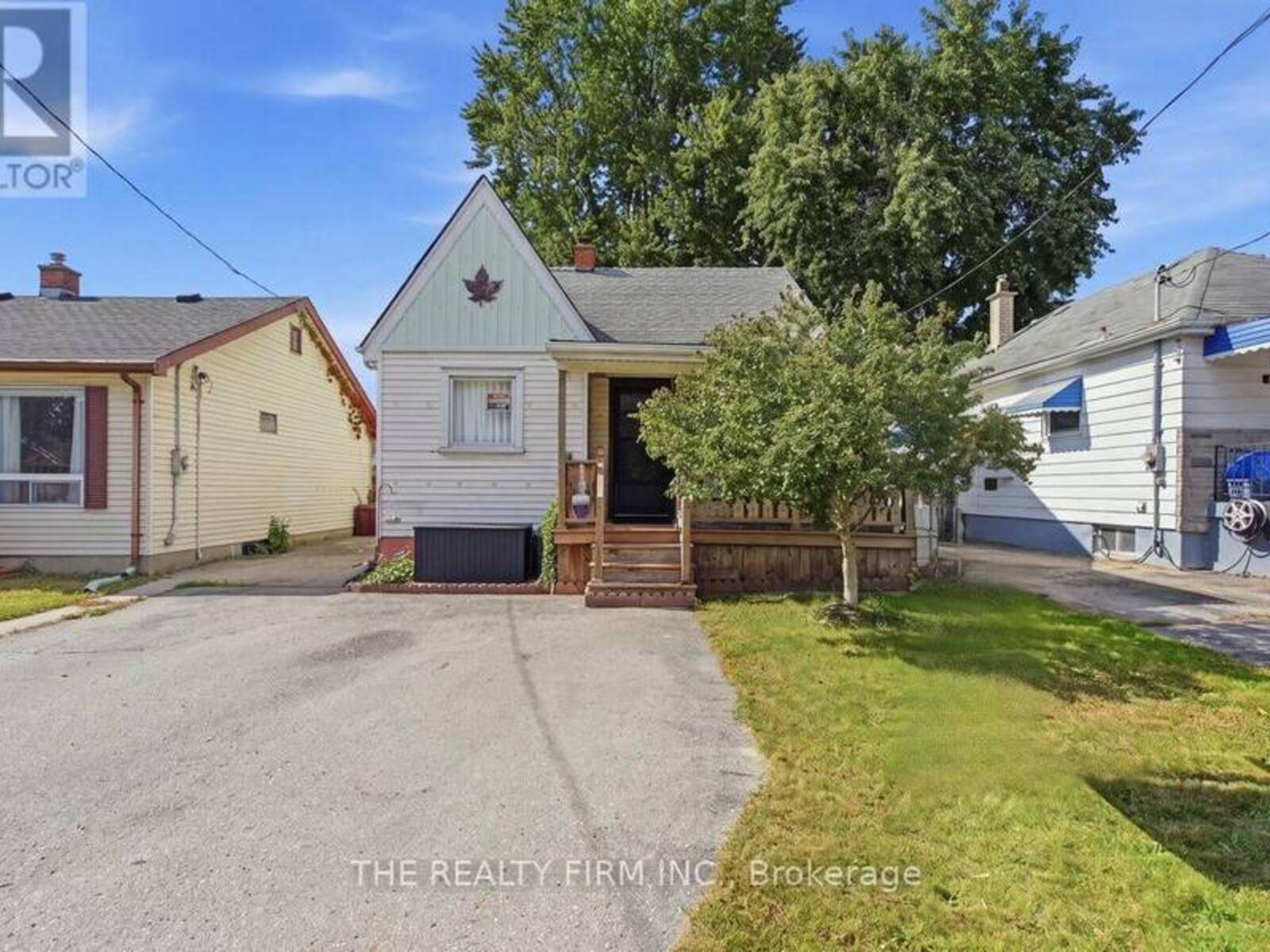 211 HIGHBURY AVENUE N, London, Ontario N5Z 2W6