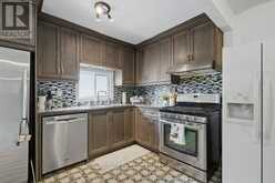 82 SOUTH EDGEWARE ROAD | St. Thomas Ontario | Slide Image Seventeen