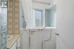 82 SOUTH EDGEWARE ROAD | St. Thomas Ontario | Slide Image Thirty-eight