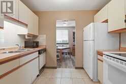 605 - 440 CENTRAL AVENUE | London Ontario | Slide Image Eighteen