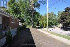 153 LANGARTH STREET W | London Ontario | Slide Image Forty