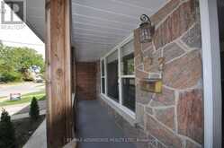153 LANGARTH STREET W | London Ontario | Slide Image Five