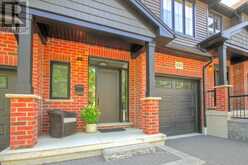420 OLD WONDERLAND ROAD | London Ontario | Slide Image Three