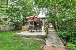 1053 FRANCES STREET | London Ontario | Slide Image Thirty
