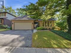 11 SOMERSET CRESCENT London Ontario, N6K 3L6