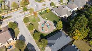 1625 SHORE ROAD | London Ontario | Slide Image Forty-nine