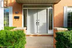 97 TIMBER DRIVE | London Ontario | Slide Image Four