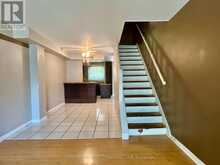 40 ARBOUR GLEN CRESCENT | London Ontario | Slide Image Three