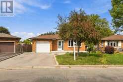 130 FUNDY AVENUE | London Ontario | Slide Image Three