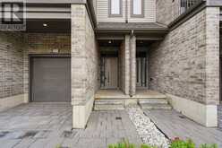 2112 MEADOWGATE BOULEVARD | London Ontario | Slide Image Two