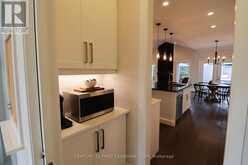 64 - 41 EARLSCOURT TERRACE | Komoka Ontario | Slide Image Twelve
